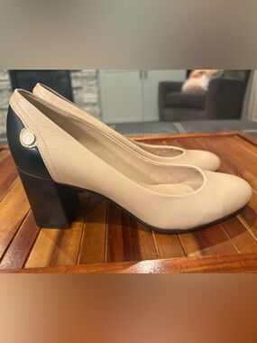 Tommy Hilfiger Genesis Beige and Black Block Heel Pumps